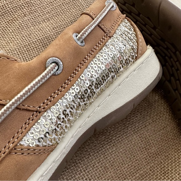 Eastland leather boat shoe 7 1/2 - Picture 3 of 9